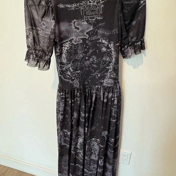 Blackmilk Middle Earth Map Dress (Lord of the Rings) Worn Once - Picture 7 of 9